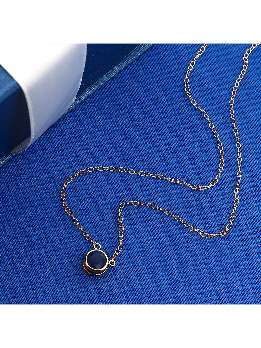 14K Yellow Gold Sapphire Pendant With Chain E795511