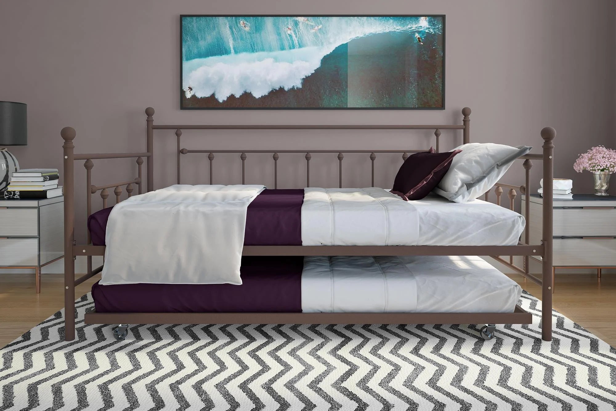 Bronze Metal Daybed and Trundle C480189