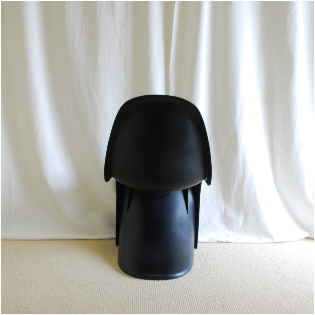 Black S Shape Chair A5218