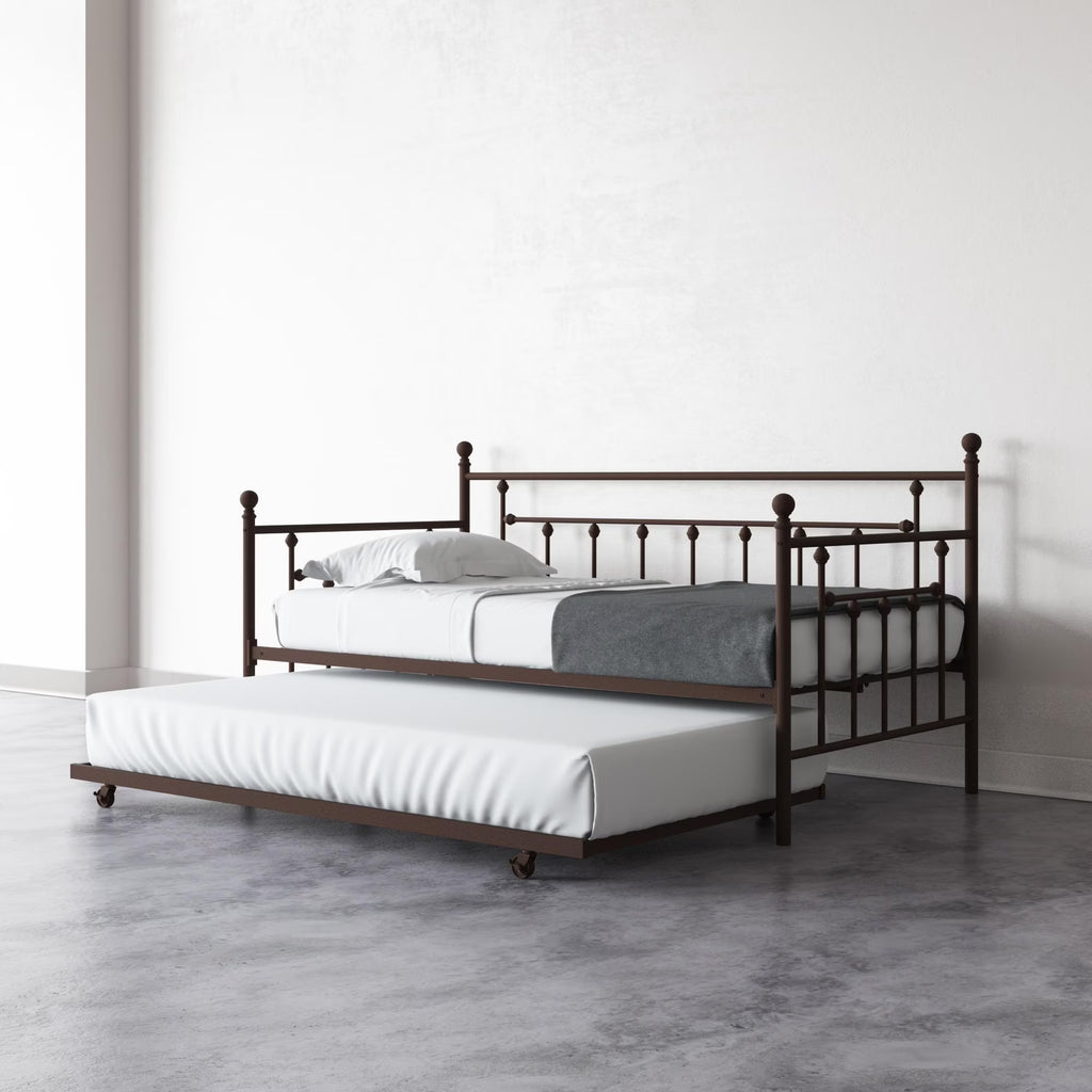 Bronze Metal Daybed and Trundle C480189