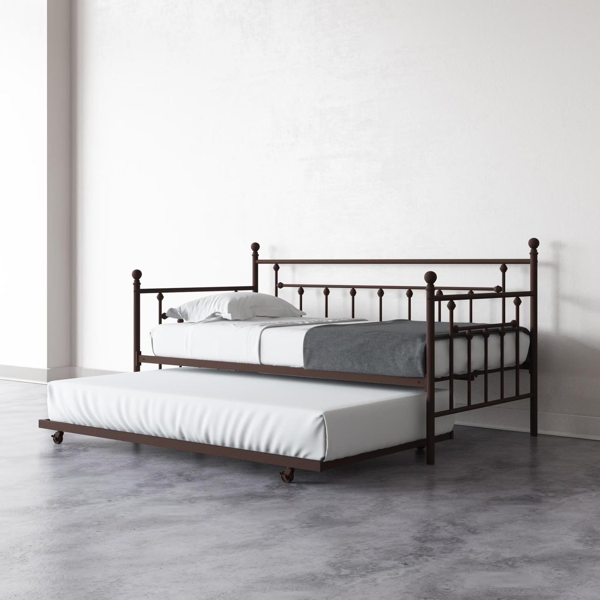 Bronze Metal Daybed and Trundle C480189