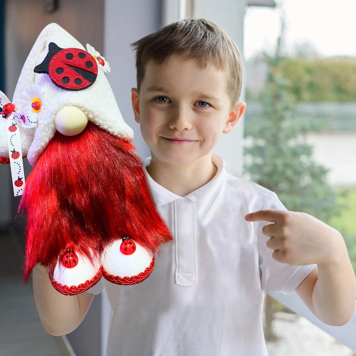 Ladybugs Daisy Holiday Ornament Doll Decorations H479408