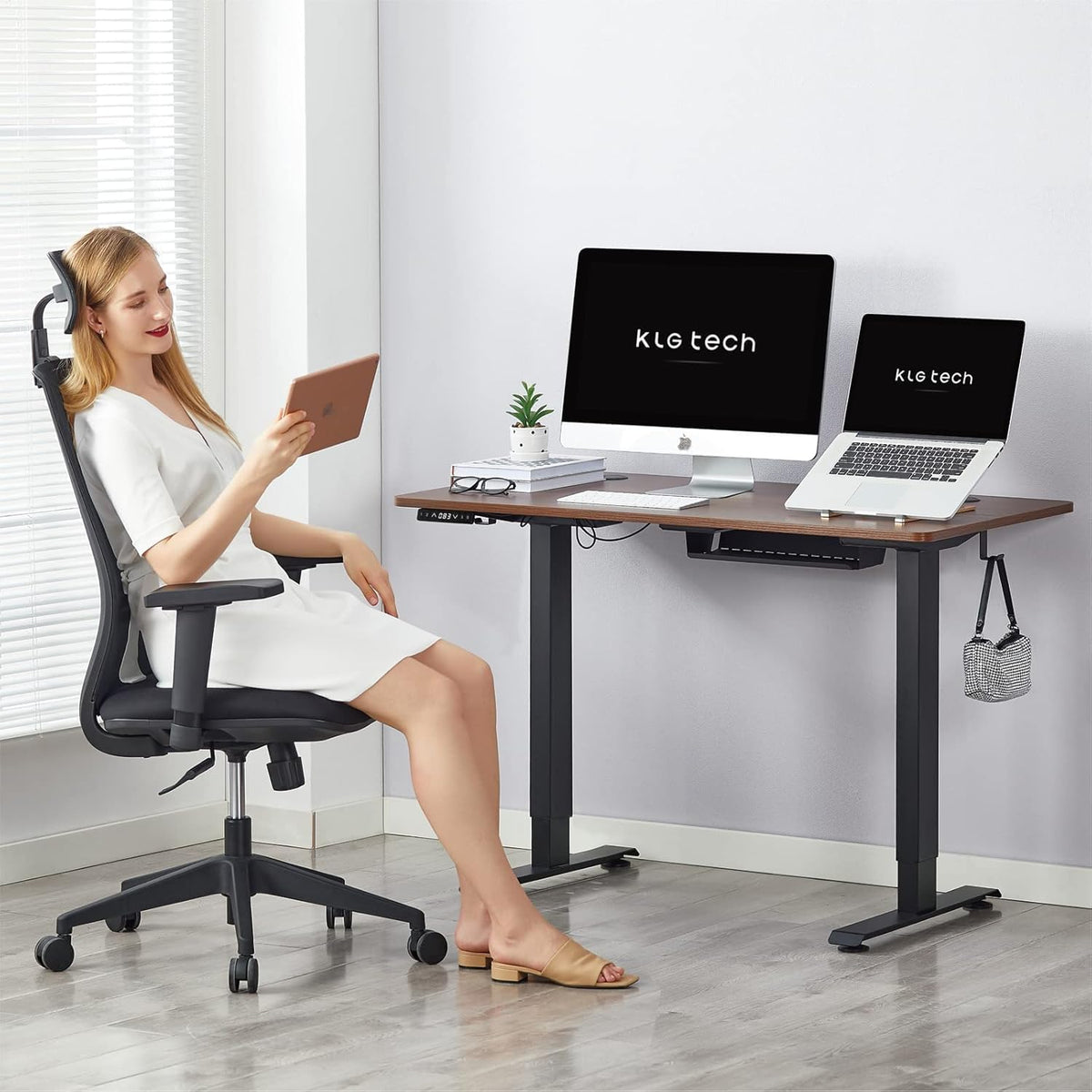 Black Steel Frame Walnut Top Electric Standing Desk, 48 x 24 Inch T519134