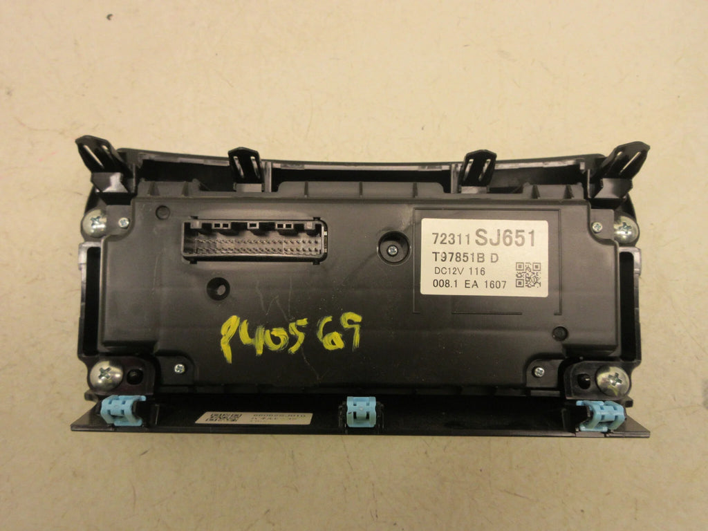 Pre-Owned Subaru Forester Auto Dual AC Heater Climate Temperature Control OEM C6885
