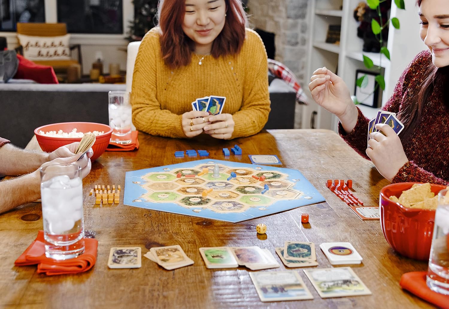 Board Game for 3 to 4 Players, Ages 10+, 60 Minutes Playtime R603897