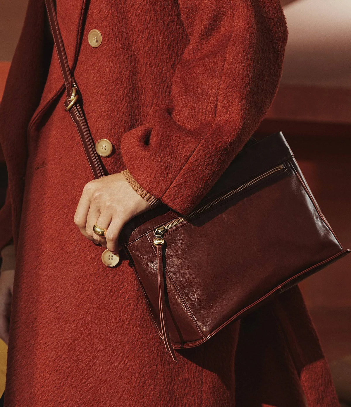 Convertible Crossbody B3806