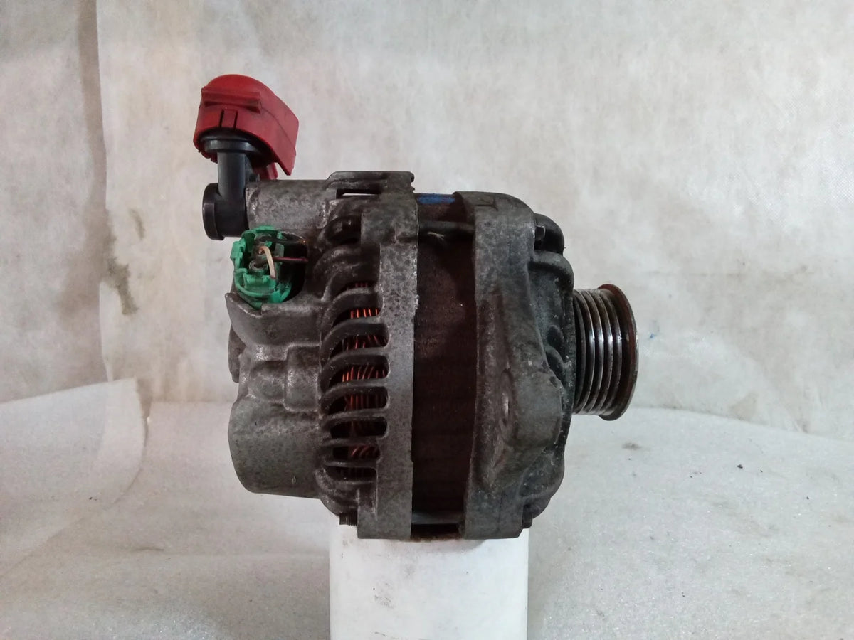 2009 Subaru Forester 2.5L Alternator P58602