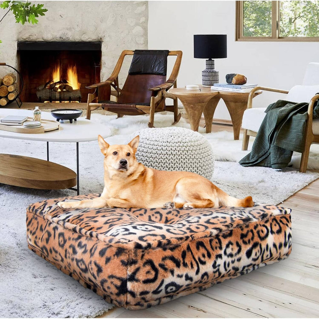 Medium Rectangle Faux Fur Pet Bed R453