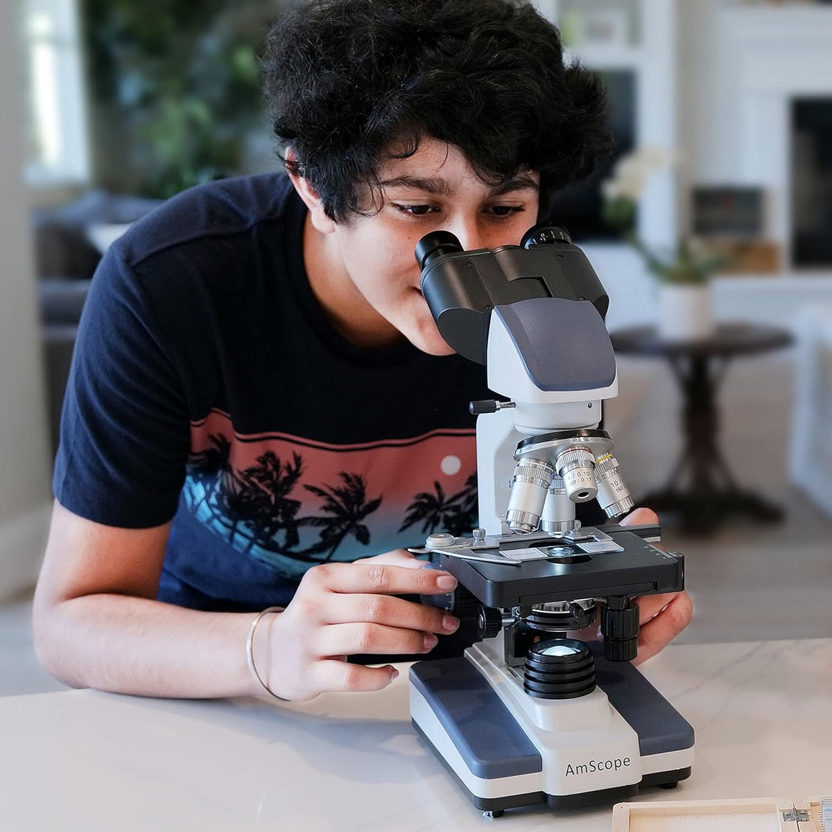 Binocular Compound Microscope, 40X-2500X Magnification, LED Illumination U904